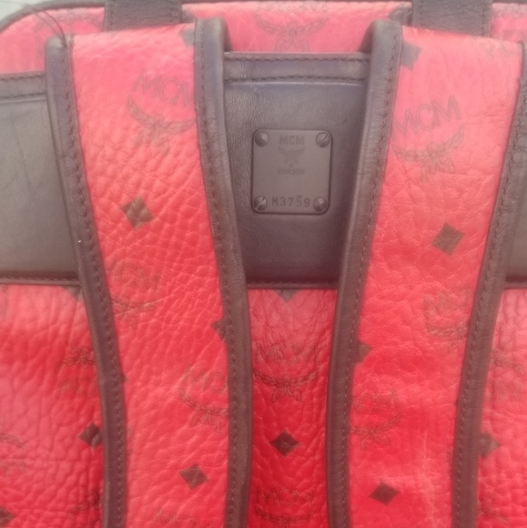 backpack - Picture 5 of 6